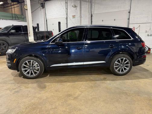 2017 Audi Q7 3.0T Prestige
