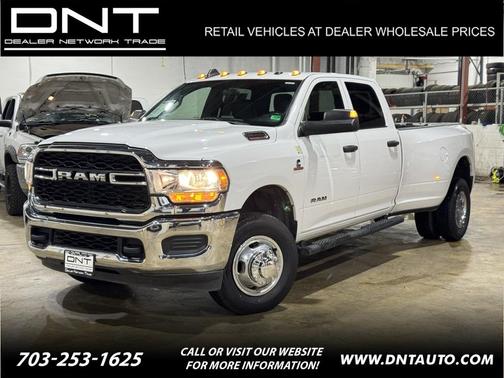 2021 RAM 3500 Tradesman Crew Cab 4x4 8' Box