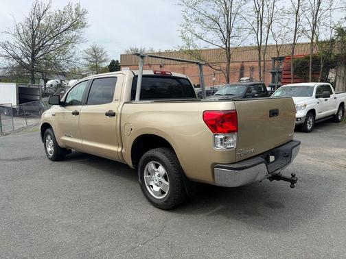 Gold 2010 Toyota Tundra Grade