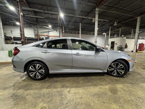 2018 Honda Civic EX-L