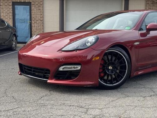 2013 Porsche Panamera GTS