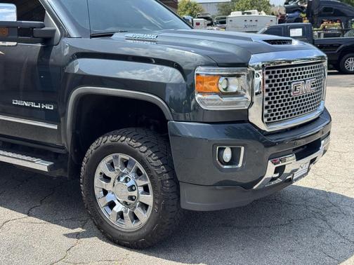 2017 GMC Sierra 2500 Denali