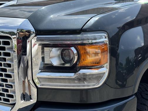 2017 GMC Sierra 2500 Denali