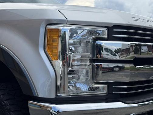 2017 Ford F-350 Lariat