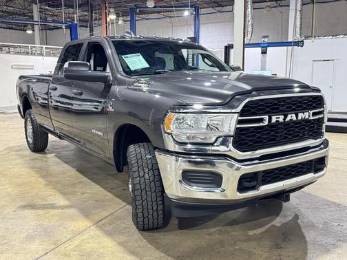 2021 RAM 3500 Tradesman Crew Cab 4x4 8' Box