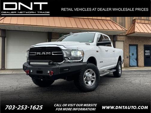 2020 RAM 2500 Big Horn Crew Cab 4X4 6'4' Box