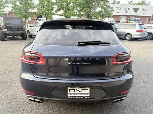 2015 Porsche Macan Turbo