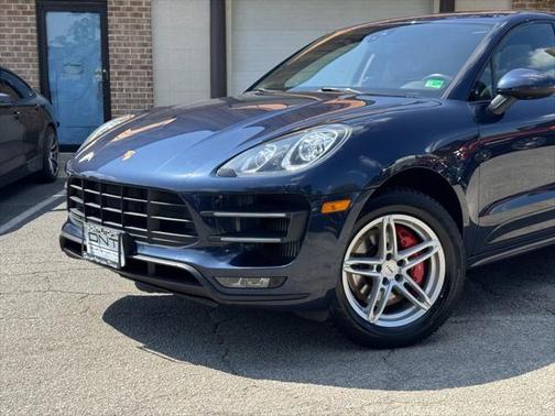 2015 Porsche Macan Turbo