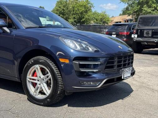 2015 Porsche Macan Turbo