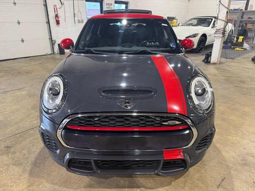 Gray Metallic 2017 MINI Hardtop John Cooper Works