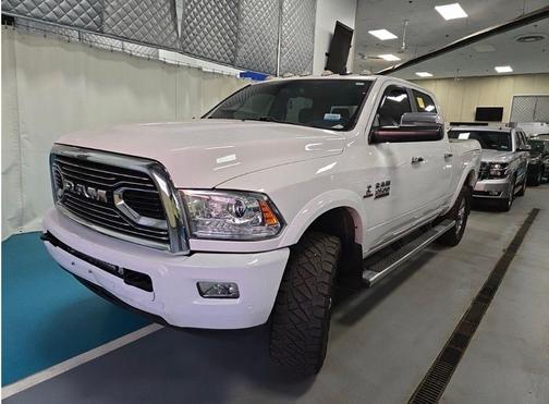 Bright White Clearcoat 2017 RAM 2500 Limited Crew Cab 4x4 6'4' Box