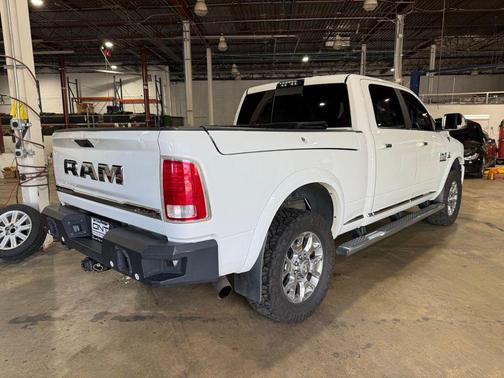 2017 RAM 2500 Limited Crew Cab 4x4 6'4' Box