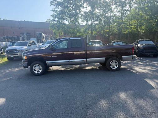 Deep Molten Red Pearl 2004 Dodge Ram 2500 SLT Quad Cab