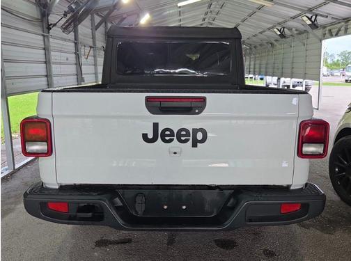 Bright White Clearcoat 2022 Jeep Gladiator Sport