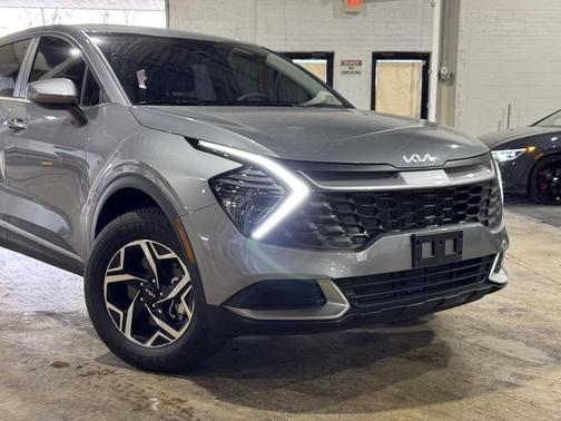 2024 Kia Sportage LX