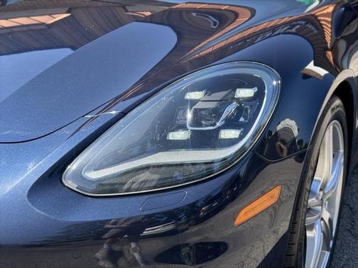 2019 Porsche Panamera 4