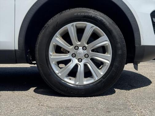 2018 Land Rover Discovery Sport SE