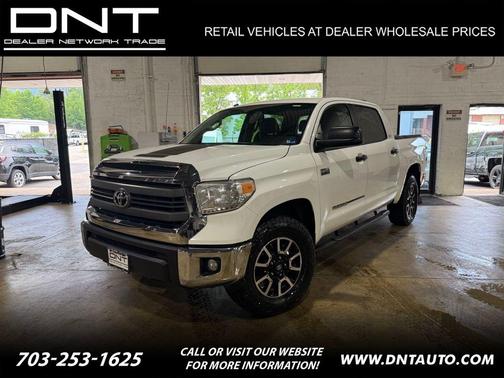 Super White 2015 Toyota Tundra SR5