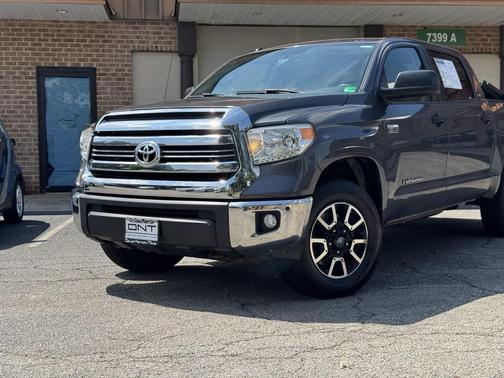 2016 Toyota Tundra SR5