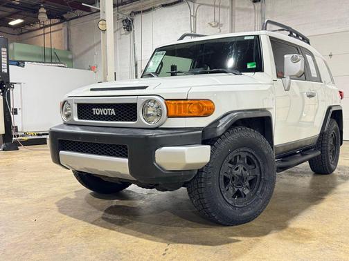 2011 Toyota FJ Cruiser Base