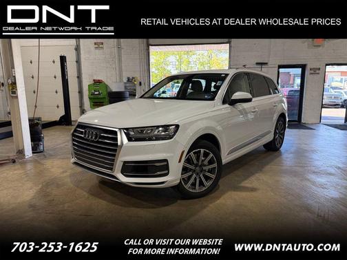 Glacier White Metallic 2017 Audi Q7 3.0T Premium