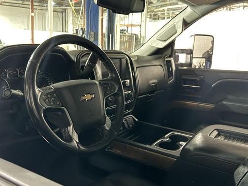 2015 Chevrolet Silverado 3500 LTZ