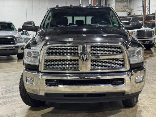 2014 RAM 3500 Laramie