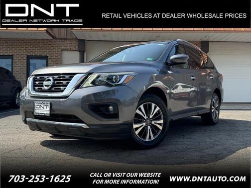 2017 Nissan Pathfinder SV