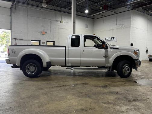 2015 Ford F-350 Lariat