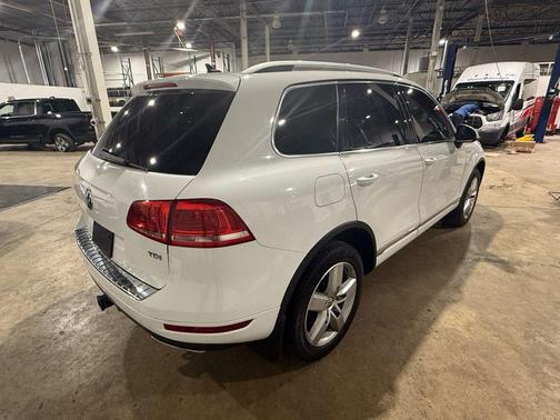 2014 Volkswagen Touareg TDI Lux