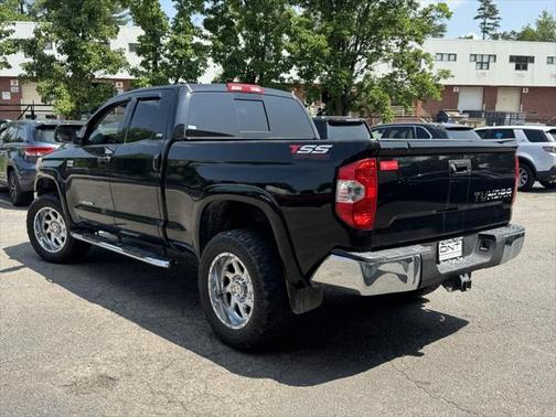 2016 Toyota Tundra SR5
