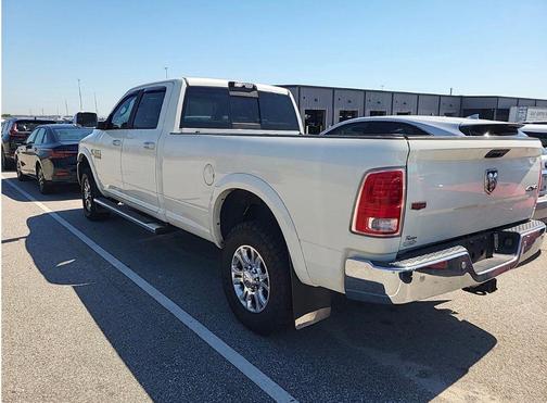 Pearl White 2018 RAM 3500 Laramie Crew Cab 4x4 8' Box
