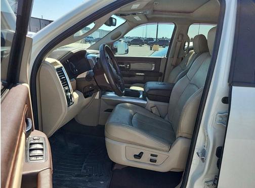 Pearl White 2018 RAM 3500 Laramie Crew Cab 4x4 8' Box