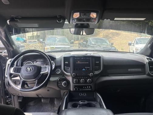 2022 RAM 2500 Big Horn Crew Cab 4x4 6'4' Box
