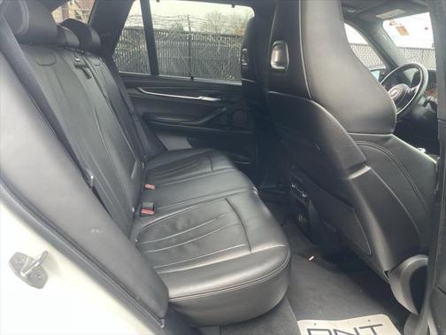 2016 BMW X5 M Base