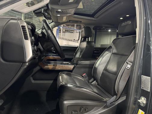 2019 Chevrolet Silverado 3500 High Country