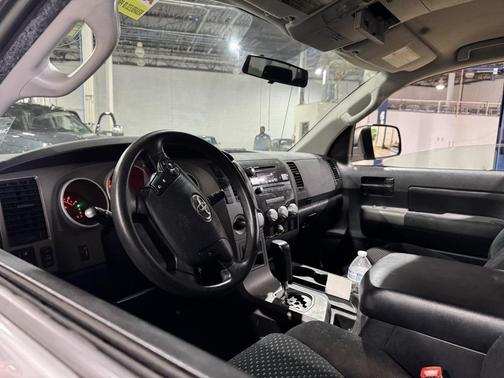 2010 Toyota Tundra Grade