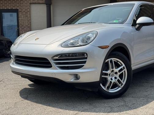 2013 Porsche Cayenne Base