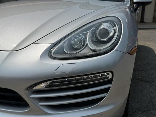 2013 Porsche Cayenne Base