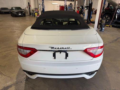 2013 Maserati GranTurismo Sport