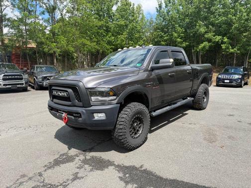 Granite Crystal Metallic Clearcoat 2018 RAM 2500 Power Wagon