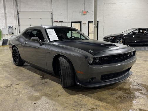 2017 Dodge Challenger R/T 392