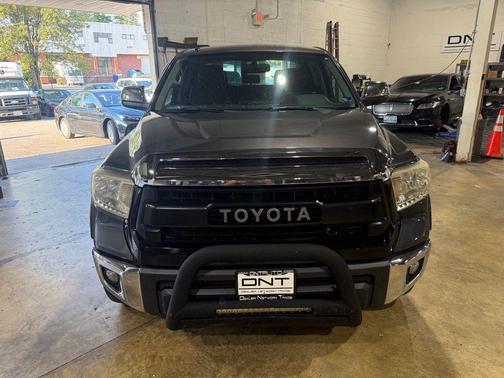 Magnetic Gray Metallic 2015 Toyota Tundra SR5
