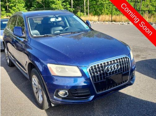 Blue 2013 Audi Q5 2.0T Premium Plus