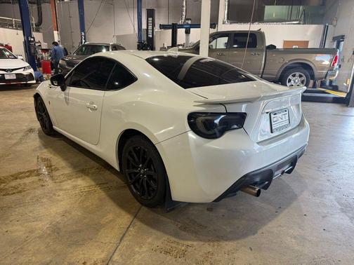 Halo 2017 Toyota 86 SE
