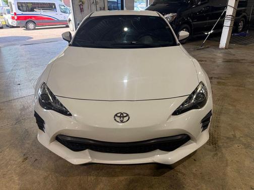 Halo 2017 Toyota 86 SE