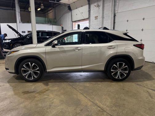 Cashmere Metallic 2018 Lexus RX 350 Base