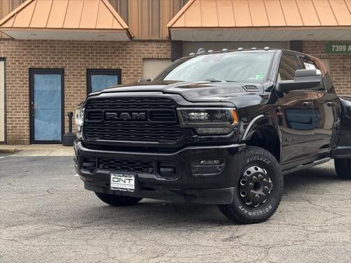 2022 RAM 3500 Limited Mega Cab 4x4 6'4' Box