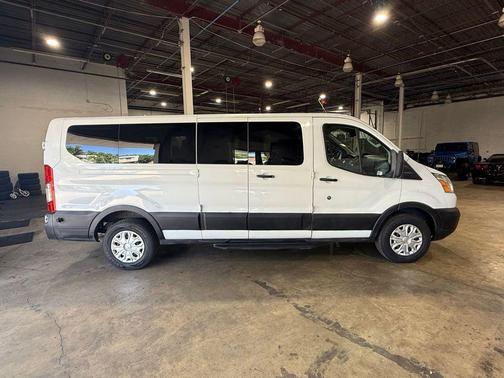 Oxford White 2015 Ford Transit-350 XLT