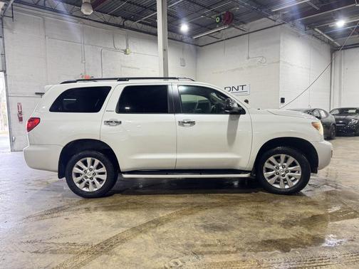 2016 Toyota Sequoia Platinum